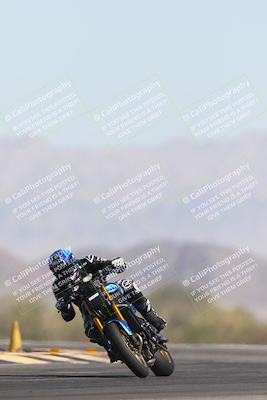 media/Oct-26-2025-Race Pace (Sun) [[c1447ca738]]/Non Verified (1st 20 Minutes of every Hour)/4-Turn 14 (1110am)/